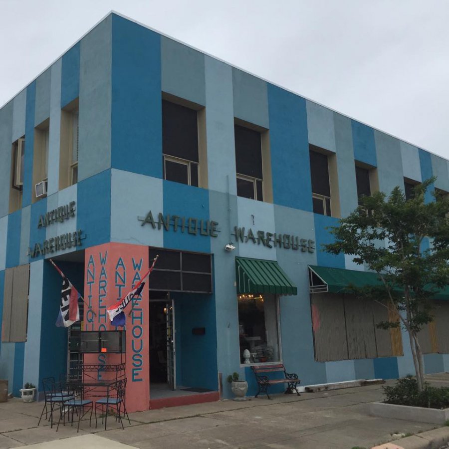 Antique Warehouse Galveston , Texas Antique Warehouse Galveston , Texas