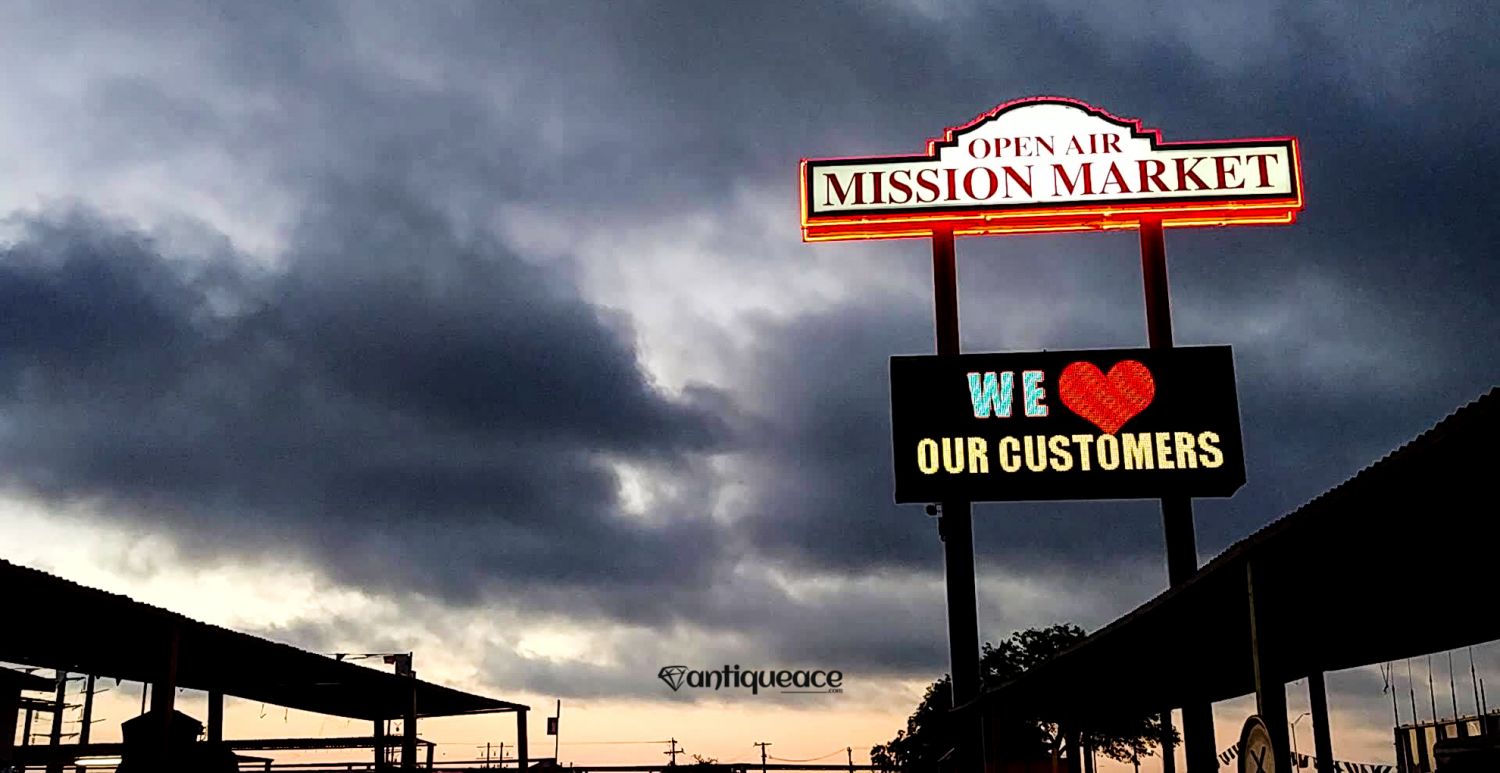 Mission Open Air Market