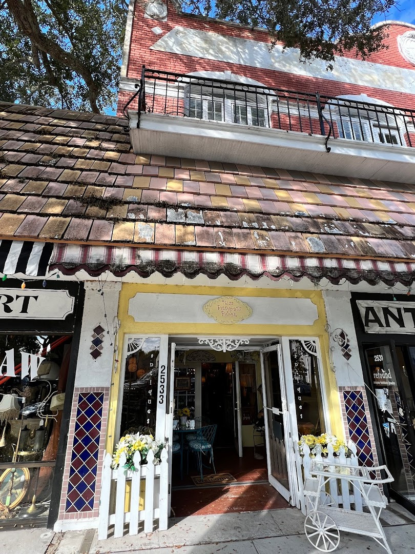 Miss Pitty Pat's Porch Miss Pitty Pat's Porch