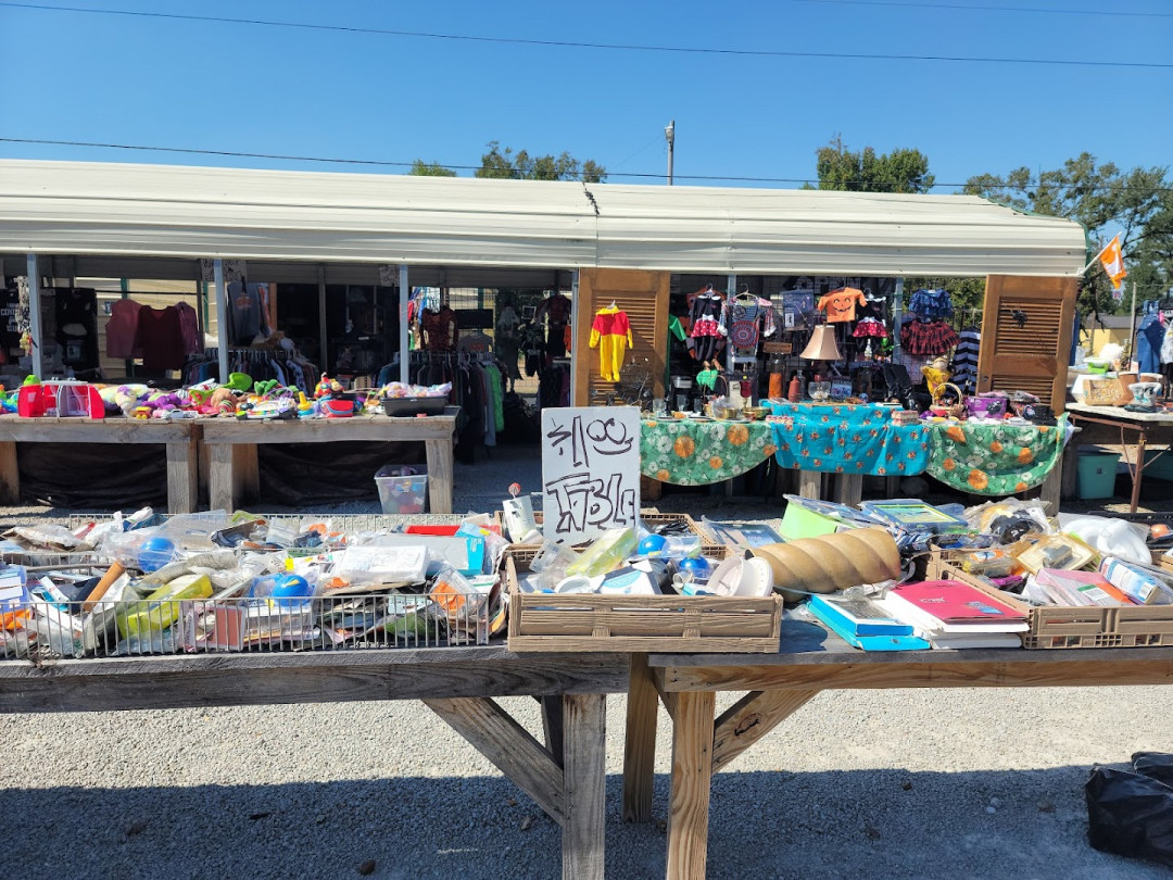 Trader's Flea Market Trader's Flea Market