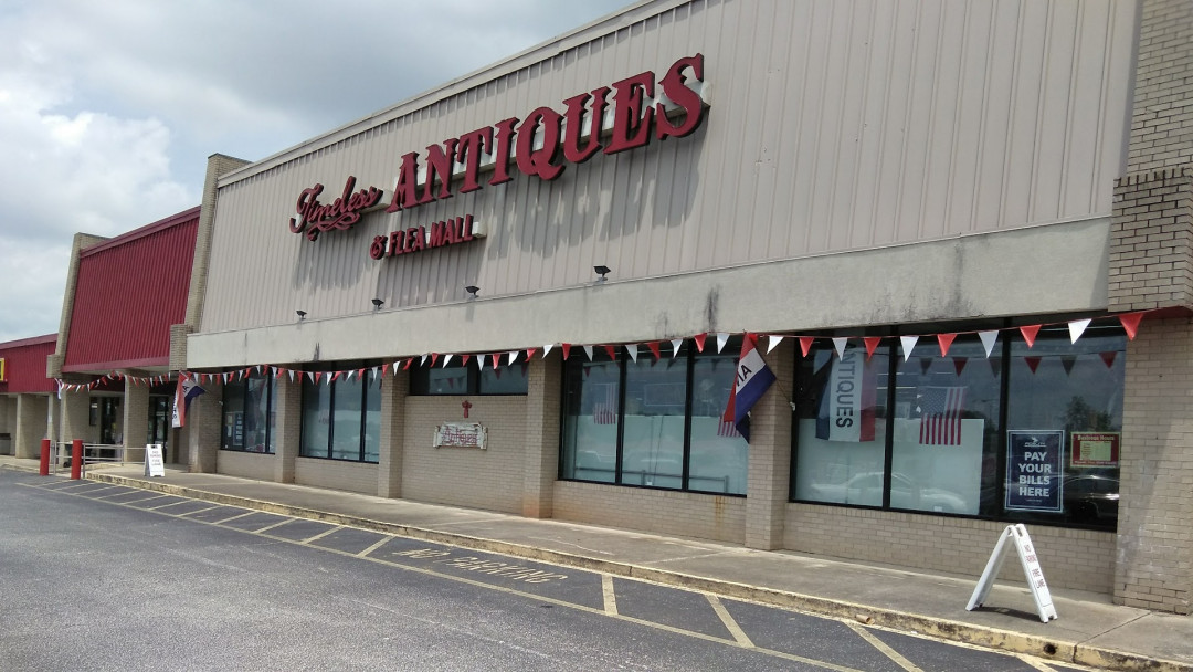 Timeless Antiques & Flea Mall Timeless Antiques & Flea Mall