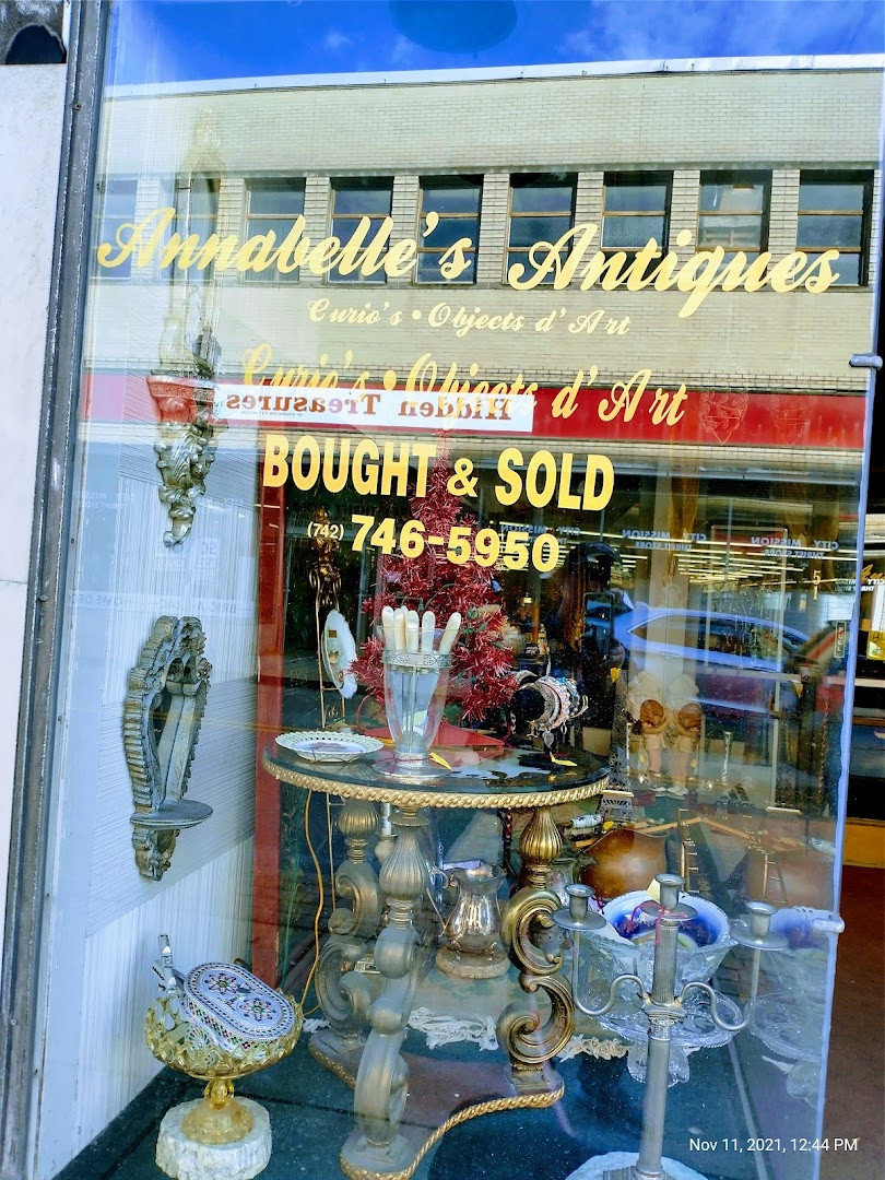 Annabelle's Antiques Annabelle's Antiques