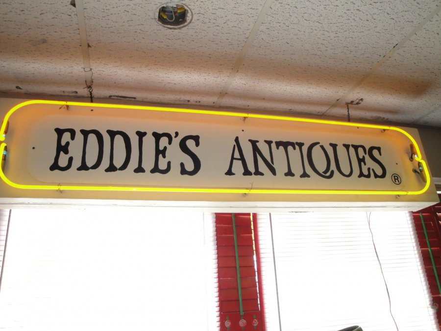 Eddies Antiques San Antonio, Texas Eddies Antiques San Antonio, Texas