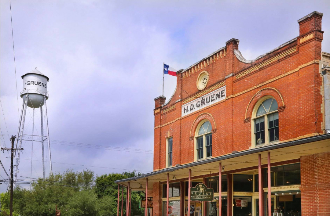 Gruene Antique Co Gruene Antique Co