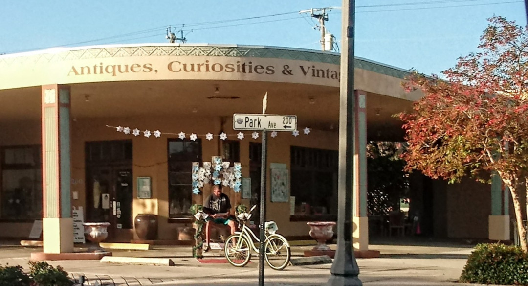 Park & 2nd Antiques Park & 2nd Antiques