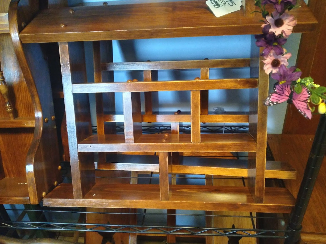 Windows Though Time antiques & gifts Windows Though Time antiques & gifts