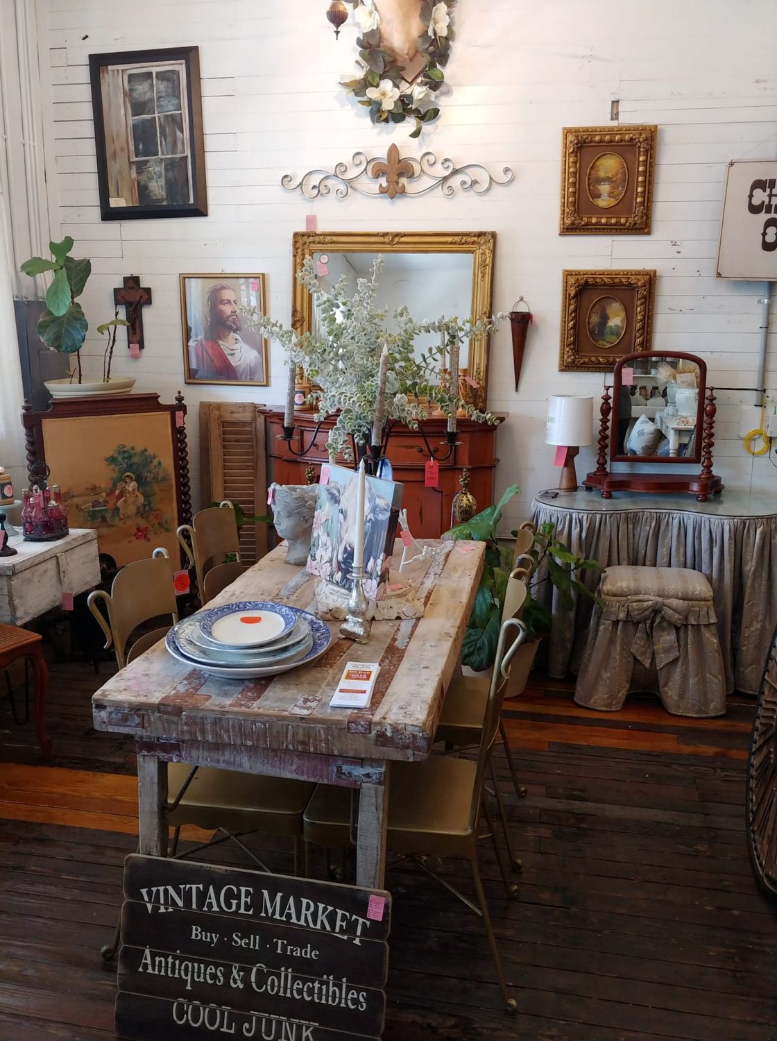 Vintage Rose Market Vintage Rose Market