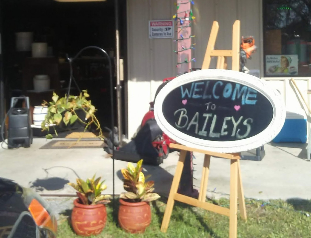 Bailey's Antique's Bailey's Antique's