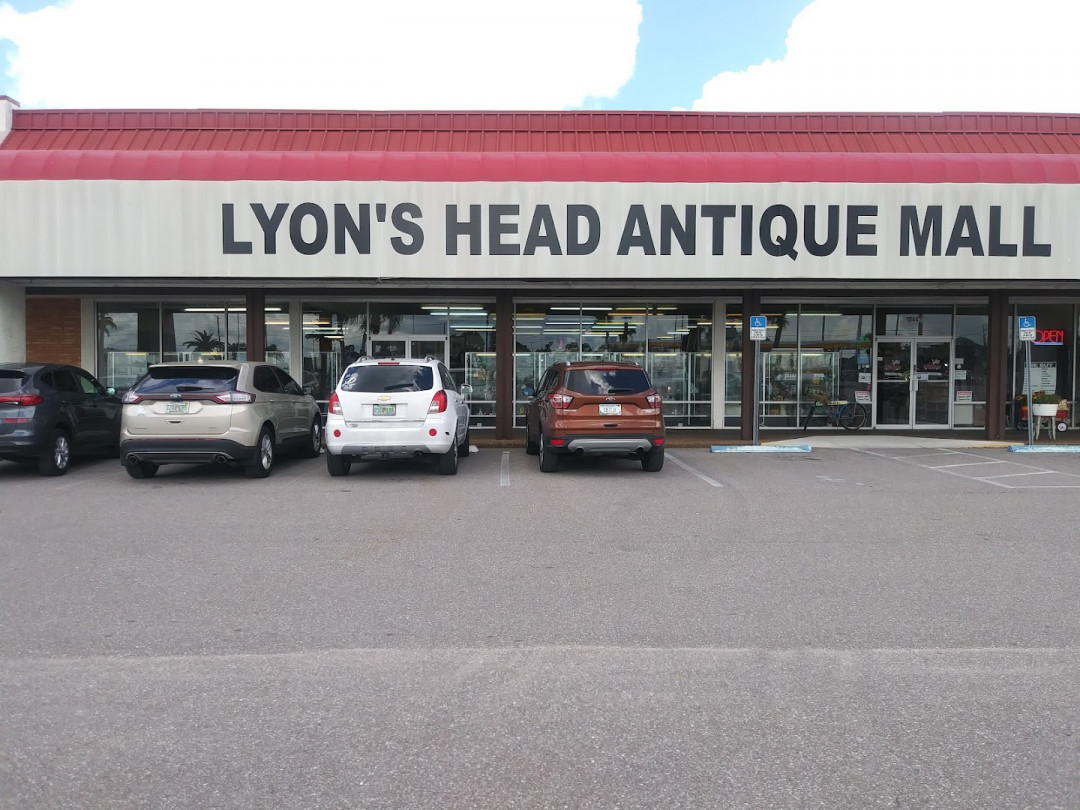 Lyon’s Head Antique Mall Lyon’s Head Antique Mall