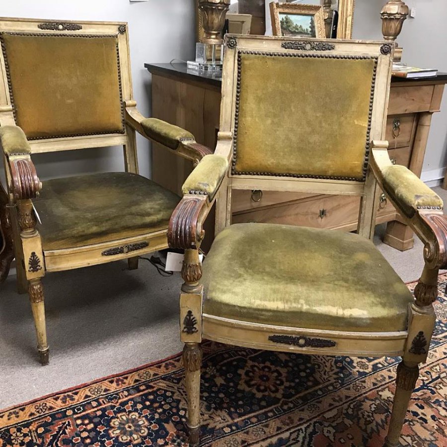 Set of 2 arm and four side turned leg chairs - Crown and Colony Antiques in  Fairhope, AL