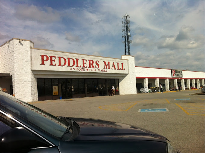 Hillview Peddler's Mall