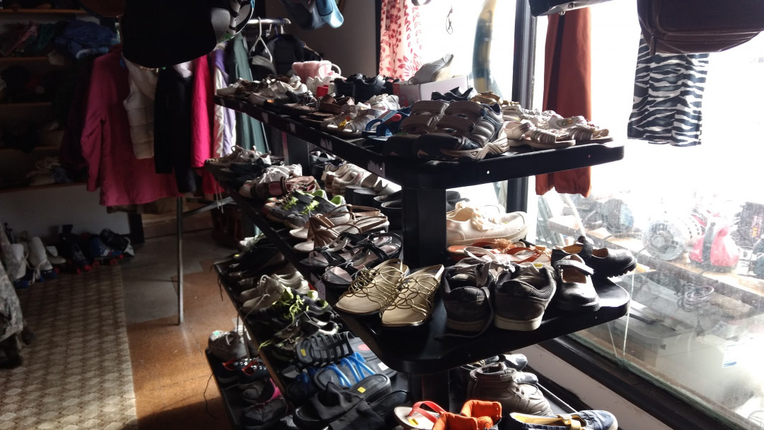 Avis Flea Mart Avis Flea Mart