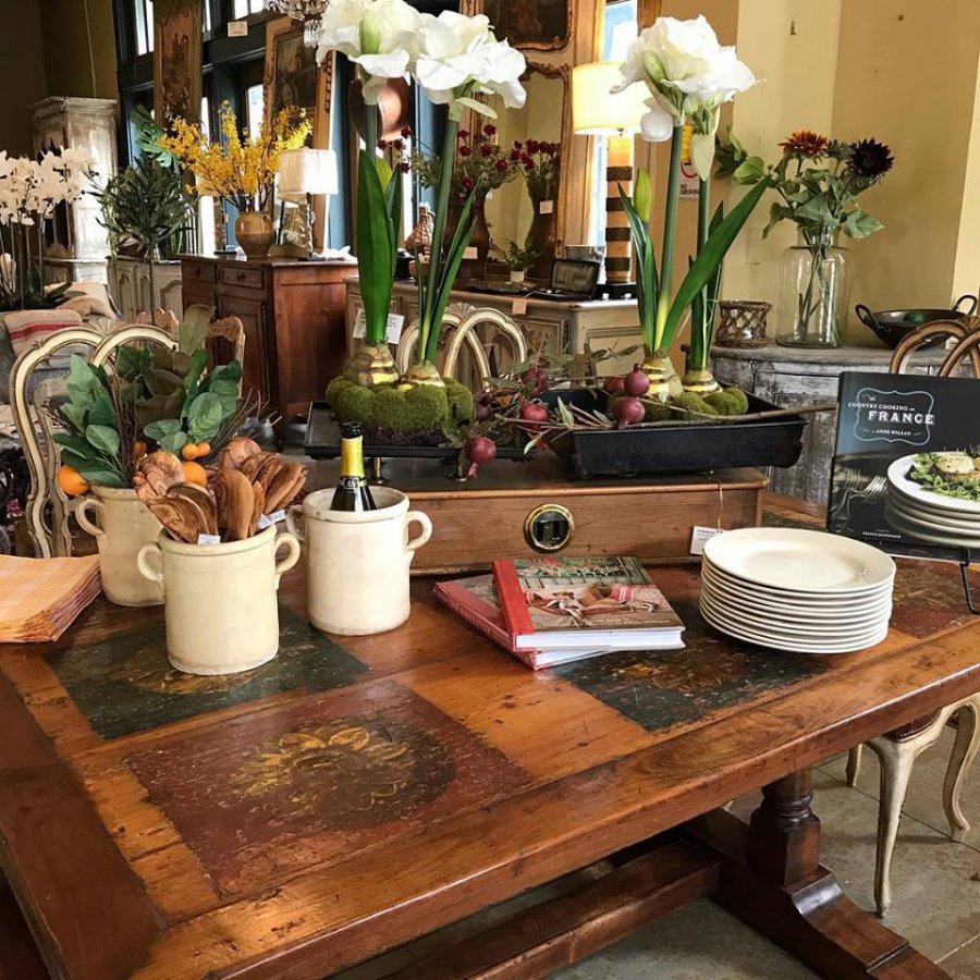 Crown & Colony Antiques Etc Fairhope,, Alabama Crown & Colony Antiques Etc Fairhope,, Alabama