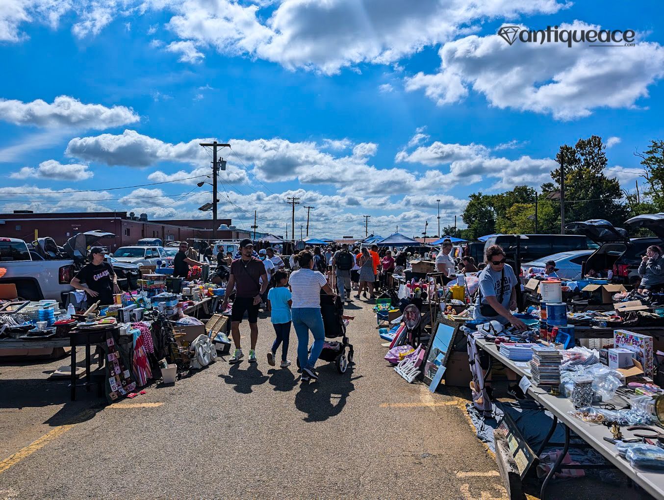 Columbus Flea Market Columbus Updated Hours, Contacts & Photos