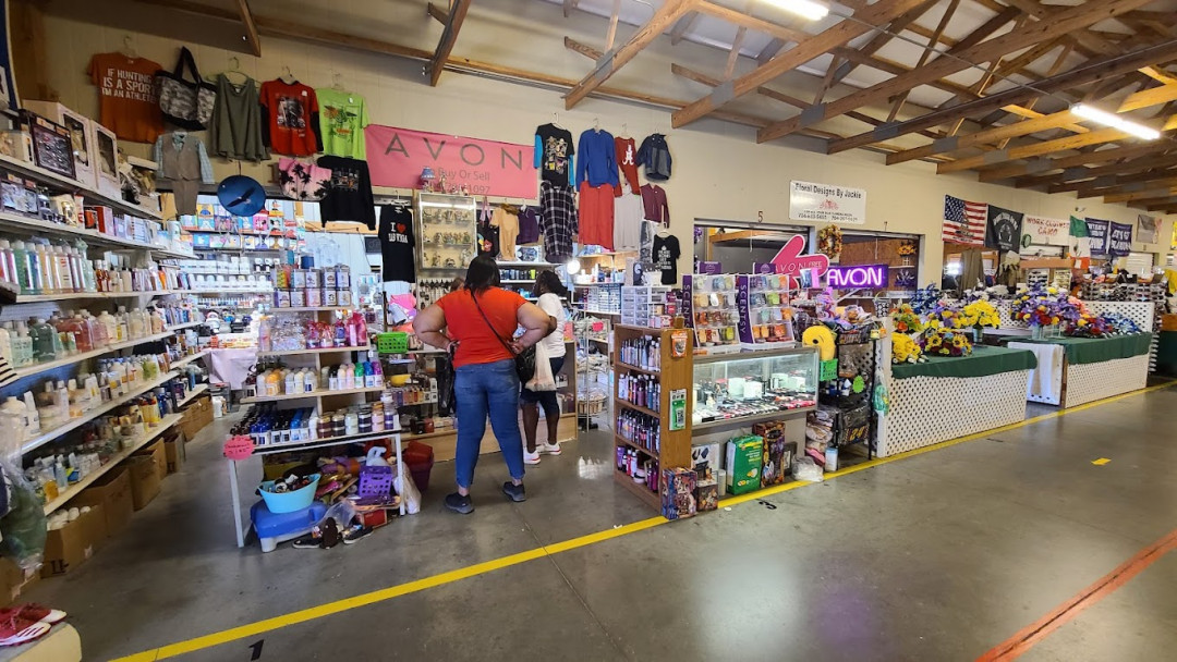 b Road Flea Market Salisbury Updated Hours, Contacts & Photos