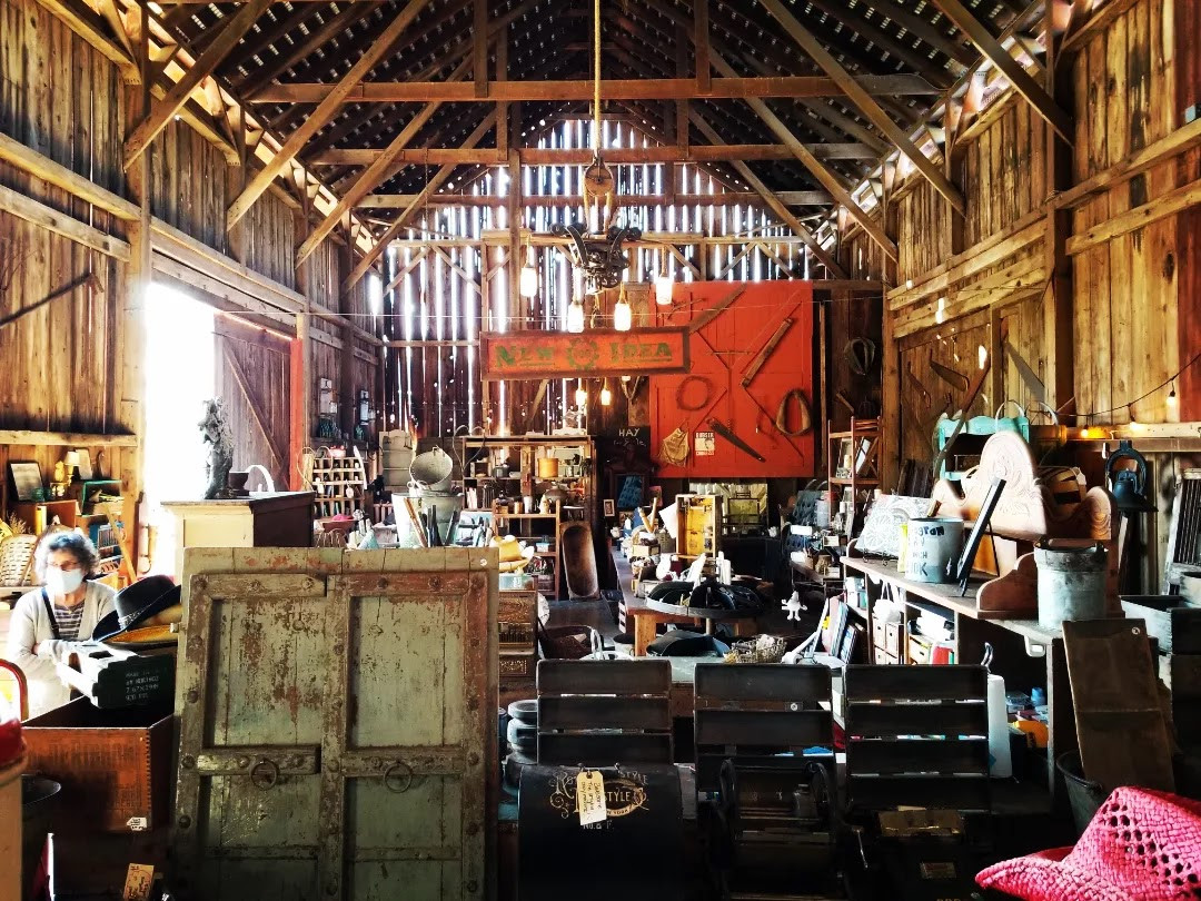 The Barn at Hoey Ranch The Barn at Hoey Ranch