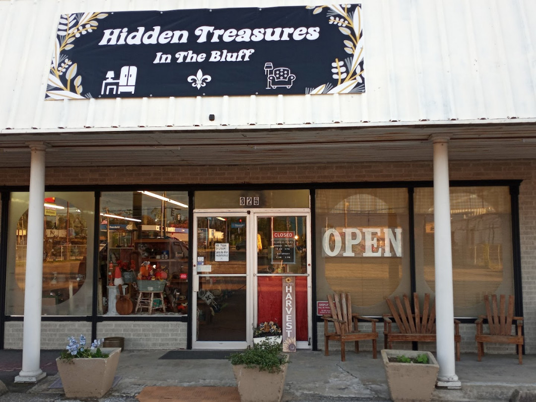 Hidden Treasures In The Bluff Hidden Treasures In The Bluff