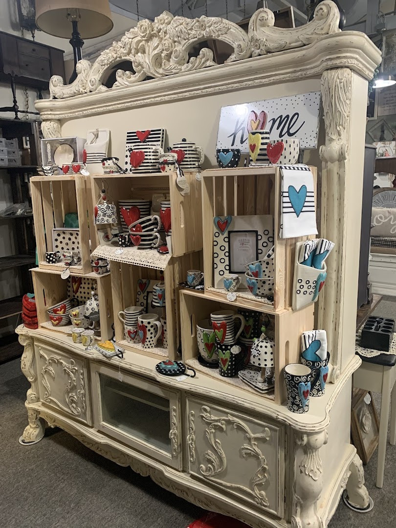 The Little Cottage Antiques The Little Cottage Antiques