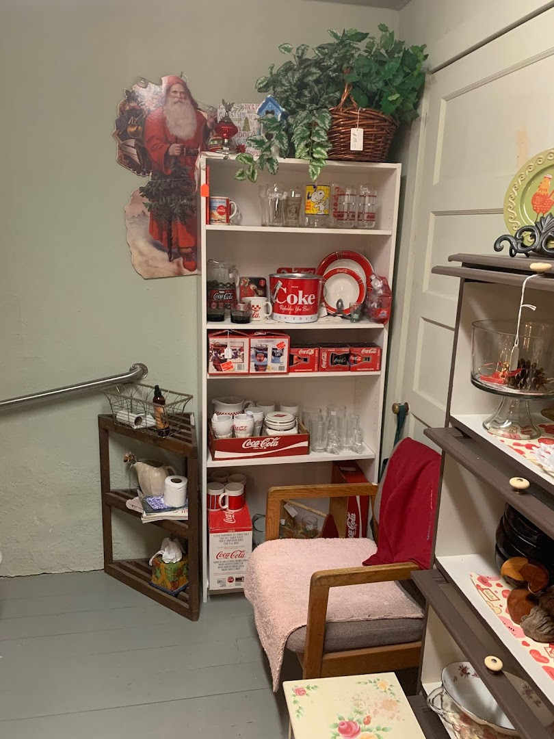CaroLees Antiques and More CaroLees Antiques and More