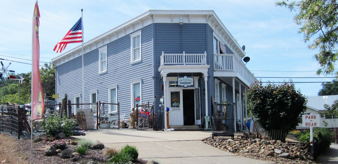 E.T.'s Antiques E.T.'s Antiques