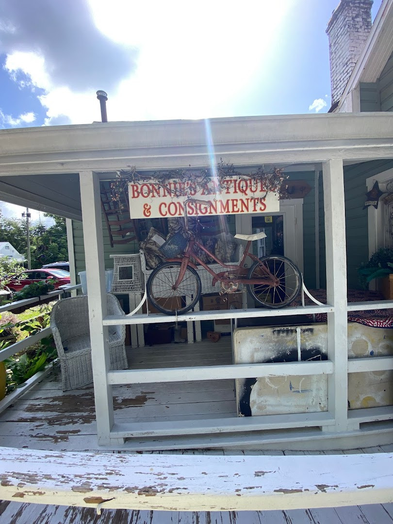 Bonnie's Antiques Bonnie's Antiques
