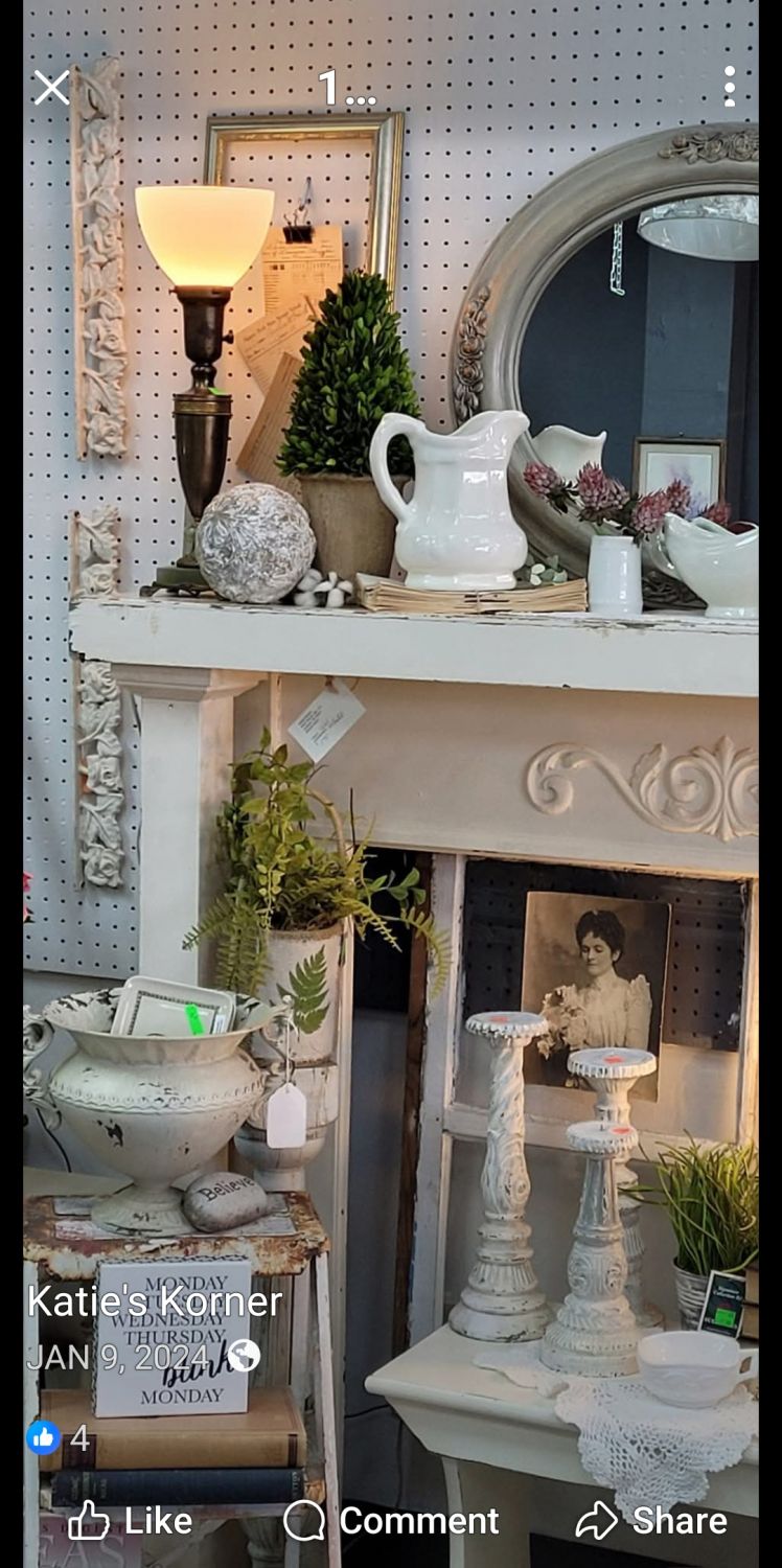 Katie's Korner Antiques 