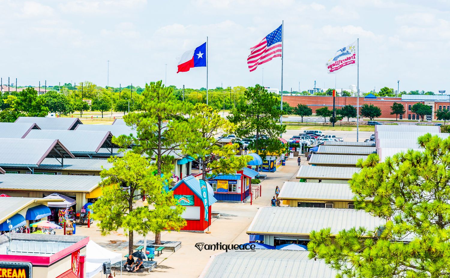 Trader's Village Houston : The Ultimate Weekend Destination Trader's Village Houston : The Ultimate Weekend Destination