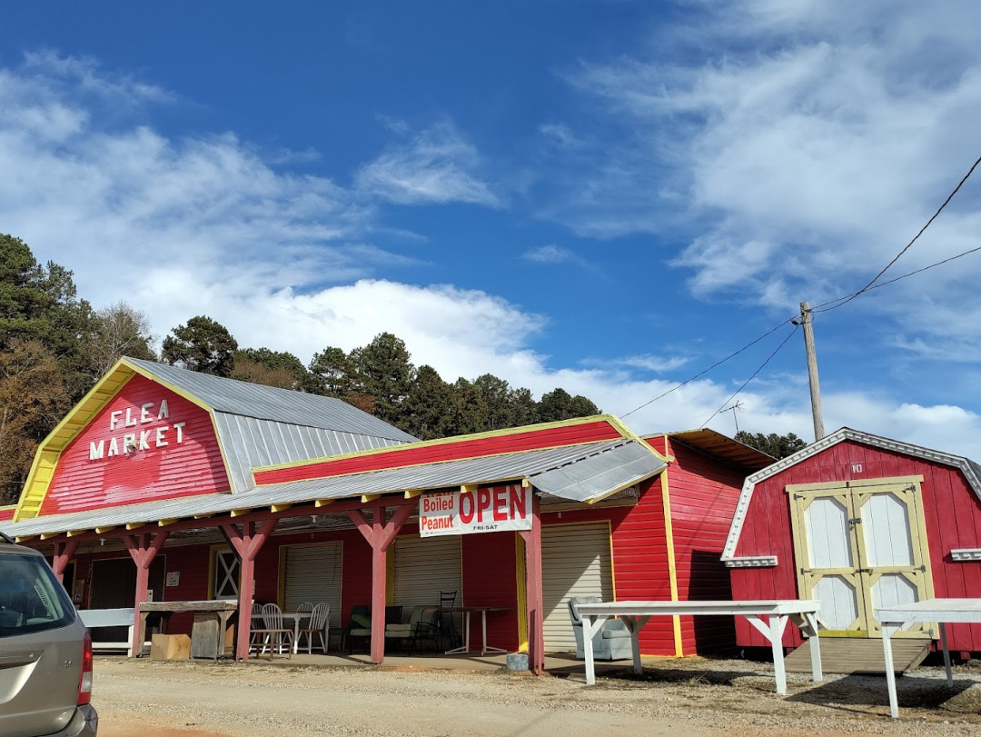 Hwy 11 Flea Market Hwy 11 Flea Market