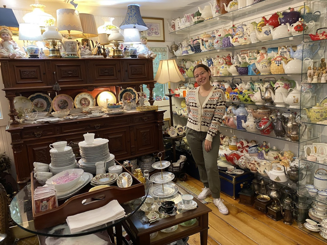Karol's Antiques Karol's Antiques