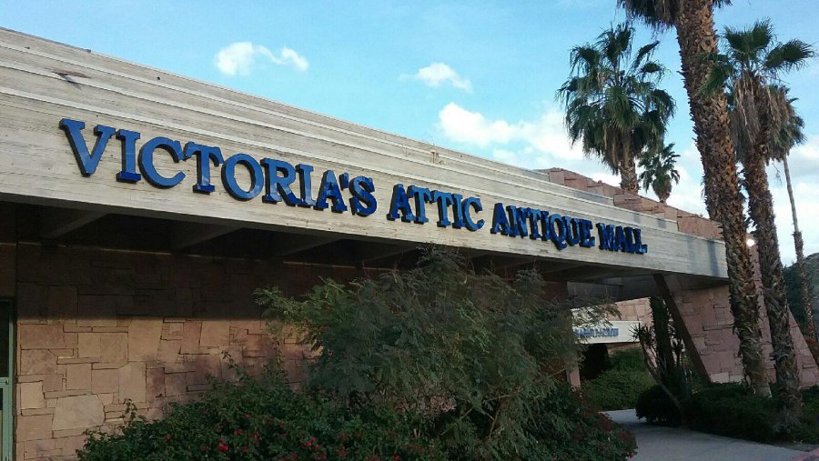 Victoria’s Attic Antique Mall Palm Springs California Victoria’s Attic Antique Mall Palm Springs California