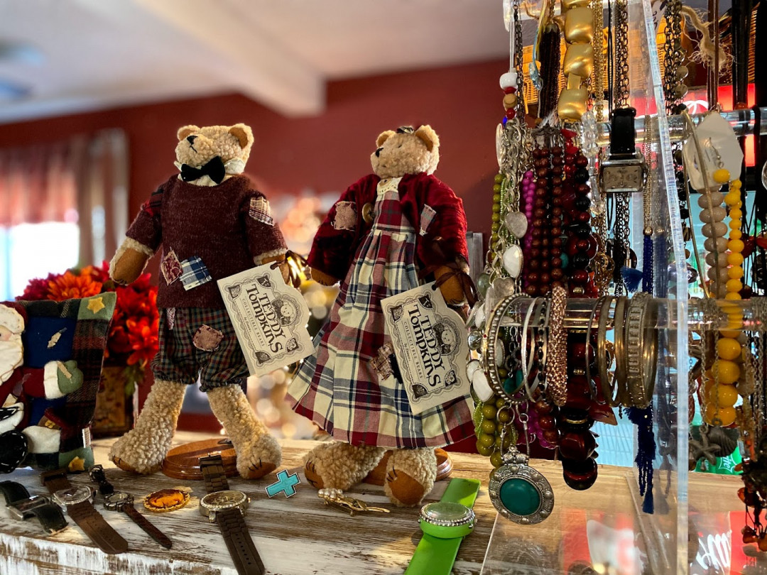 Cin-sations flea market Cin-sations flea market