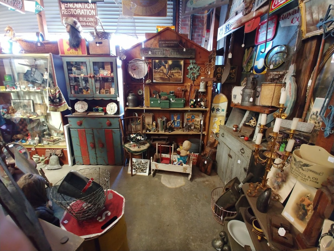 Magpie Antiques Magpie Antiques