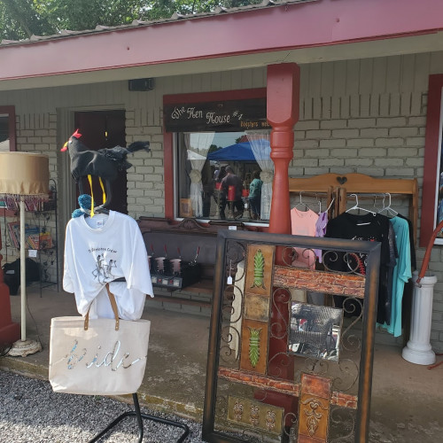 Chisholm Trail Trading Post - Comanche, Oklahoma 73529