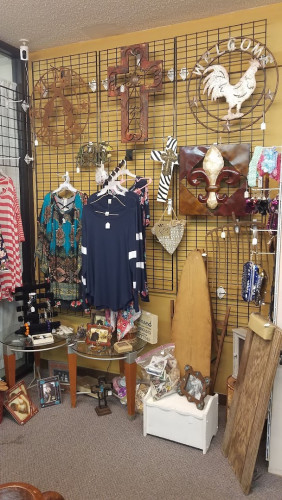 Treasure Chest - Alexandria, Louisiana 71303