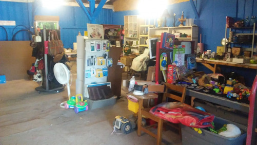 Hudson Flea Market - Hudson, North Carolina 28638