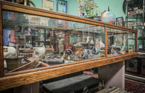 Frederick W Salazar Antiques - Oakdale, California 95361