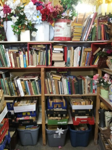 Hills Flea Market - Mountain Grove, Missouri 65711