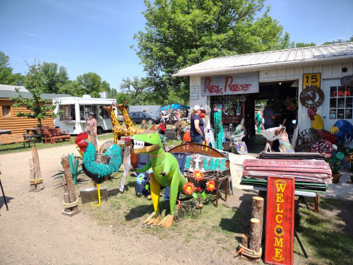 Shady Hollow Flea Market - Detroit Lakes, Minnesota 56501