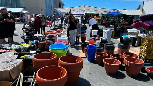 Weekend Market - Huntington Beach, California  92647