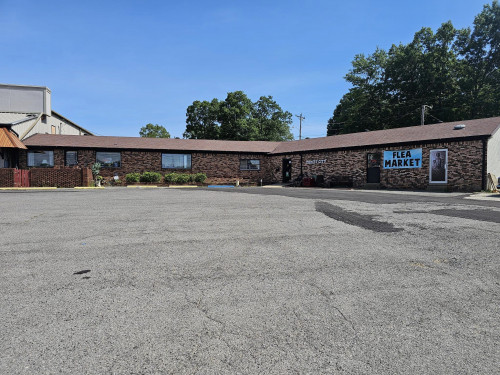 Thrift City - Poplar Bluff, Missouri 63901