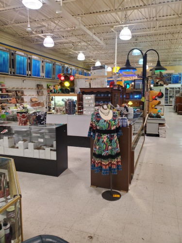 Looky Looky Vendor Mall - Evansville, Indiana 47711