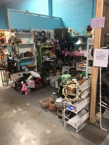 Shawn's Flea Market - Berea, Kentucky 40403