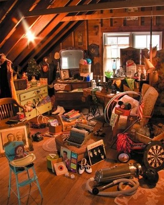 Mac's Attic Flea Market - Alliance, Ohio 44601