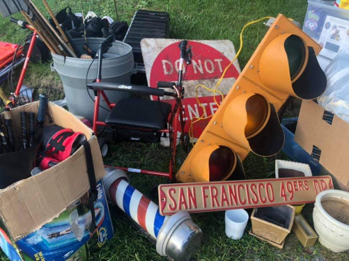 Farmhouse Flea - Harrisburg, Pennsylvania 17112