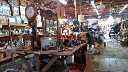 Old Tater Barn Trading Post - Oriental, North Carolina 28571