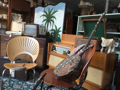 Antique Connection - Melbourne, Florida 32935