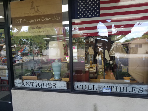 TNT Antiques and Collectibles - Modesto, California 95350