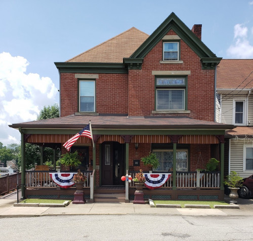 South Pennsylvania Avenue Antiques - Greensburg, Pennsylvania 15601