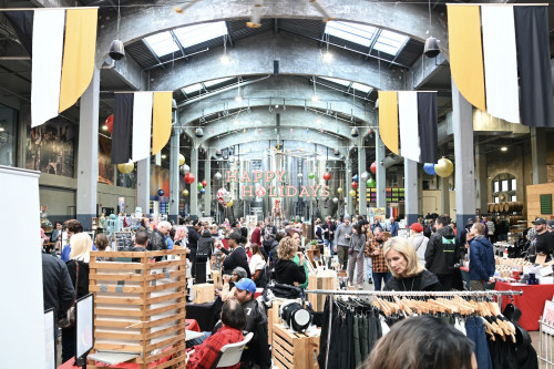 ART ON VINE - Cincinnati, Ohio 45202