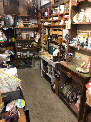 Kendall's Treasures - Hollister, Missouri 65673